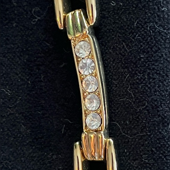 Elegant Gold Tone Micro Paved Cubic Zirconia Necklace - Picture 3 of 8